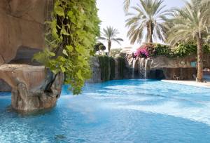 Royal Beach piscine
